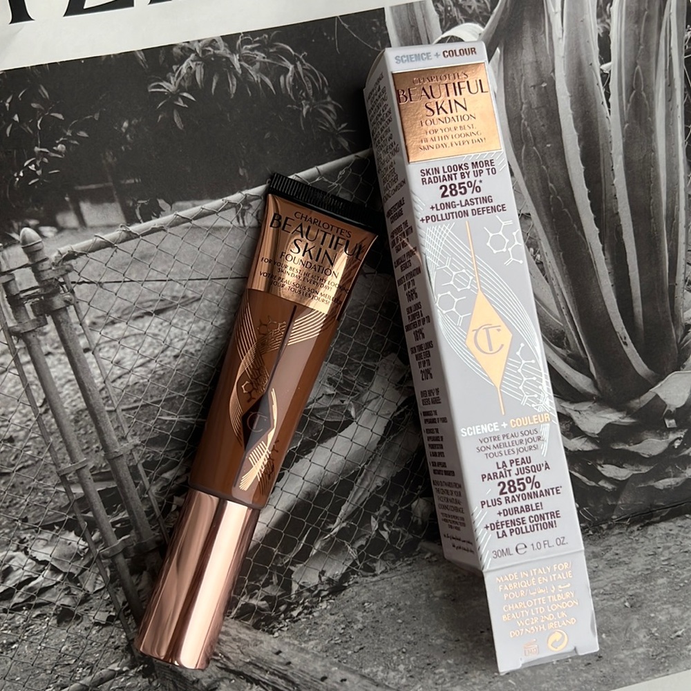 *NEW* Charlotte Tillbury Beautiful Skin Foundation, full size, Colour 15Neutral